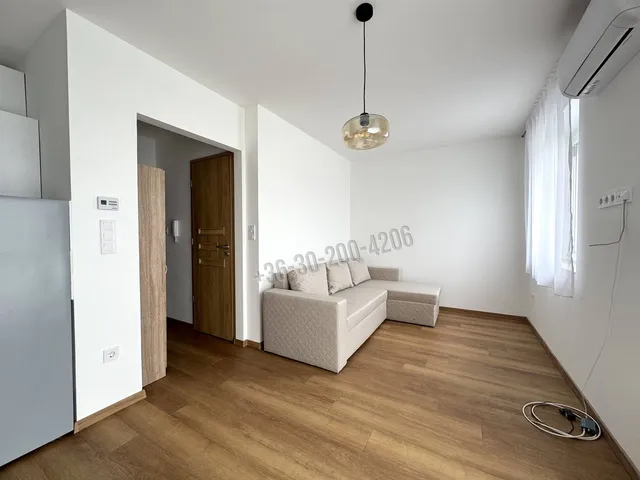Eladó lakás Levél 26 nm