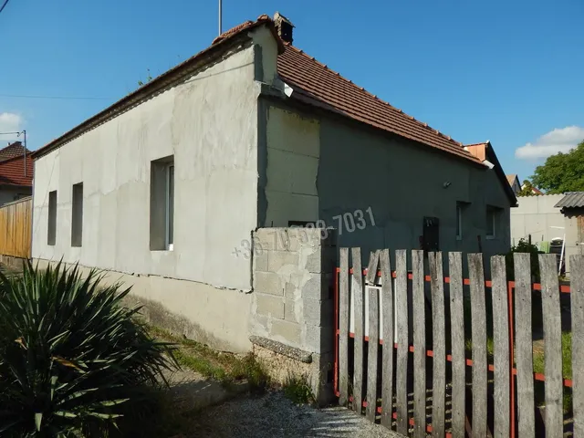 Eladó ház Környe 140 nm