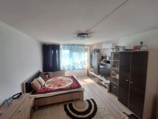 Eladó lakás Dunaújváros, Béke városrész 31 nm