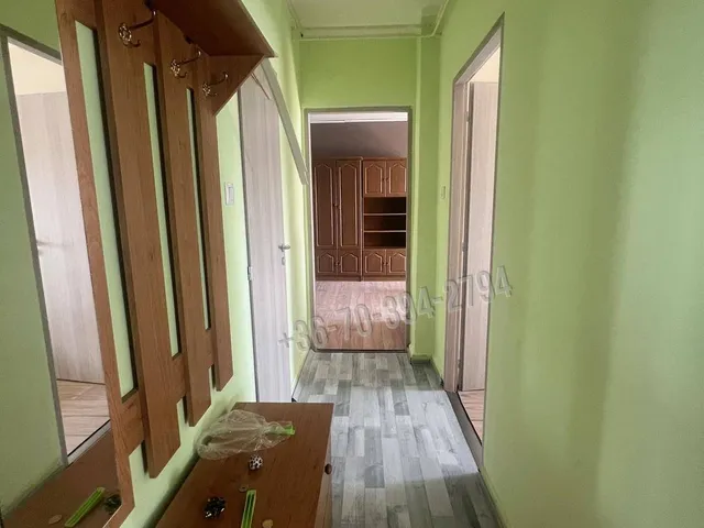 Eladó lakás Tatabánya, Újváros