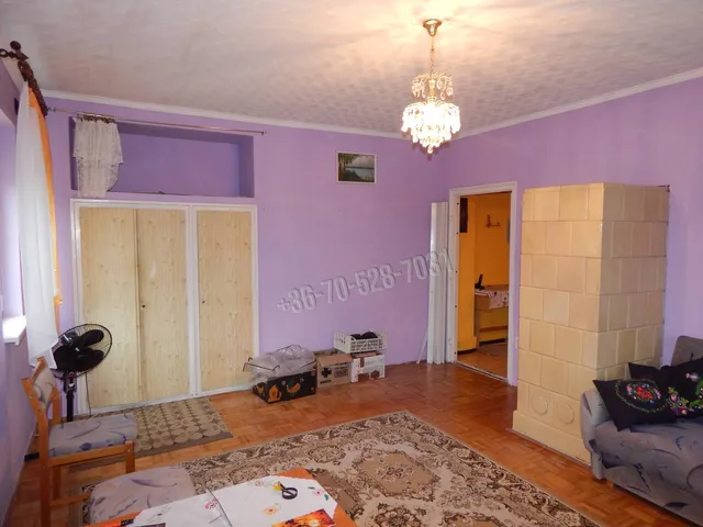 Eladó lakás Oroszlány 38 nm