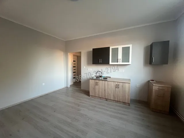 Eladó lakás Oroszlány 38 nm