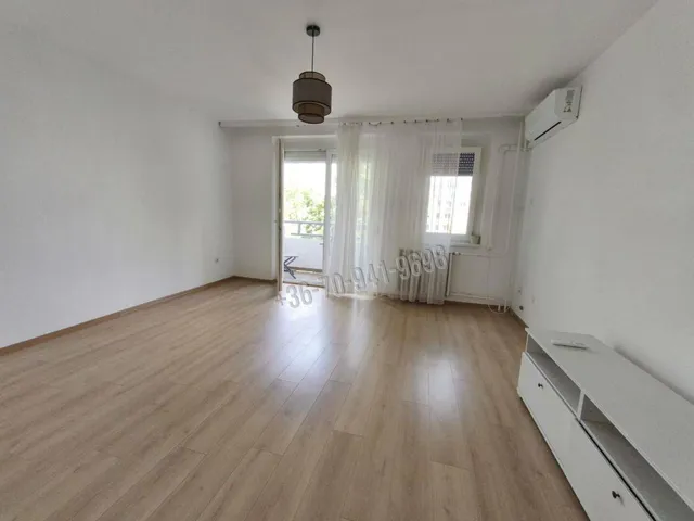 Eladó lakás Budapest III. kerület, Békásmegyer 54 nm