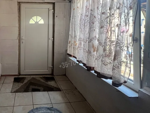 Eladó ház Tatabánya, Felsőgalla, Régi Vásártér sor 96 nm