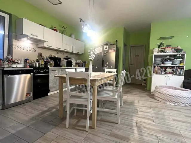 Eladó ház Levél 94 nm