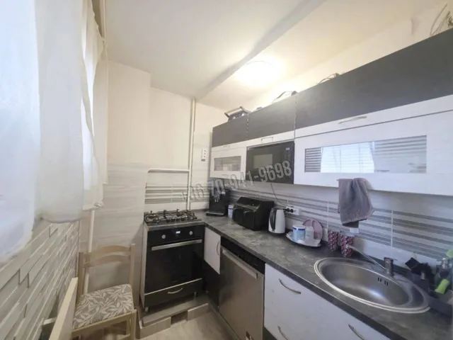 Eladó lakás Dunaújváros, Dózsa városrész, Köztársaság út 59 nm