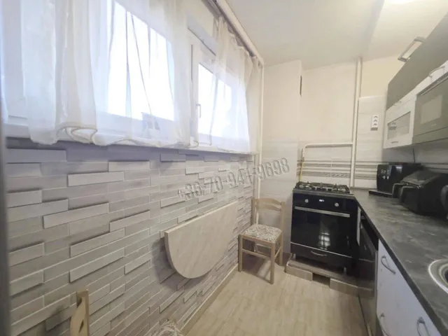 Eladó lakás Dunaújváros, Dózsa városrész, Köztársaság út 59 nm