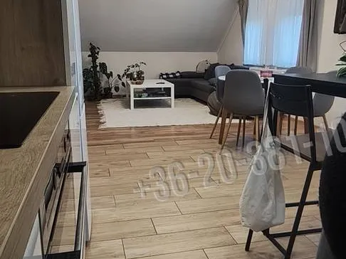 Eladó lakás Győr, Révfalu, Bácsai út 72 nm