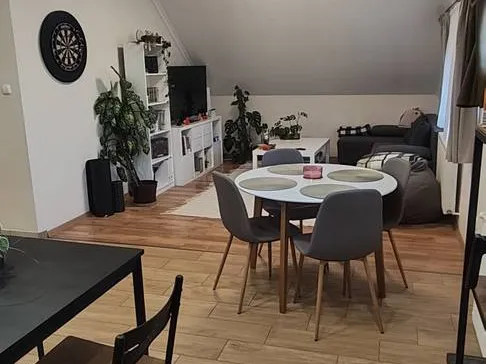 Eladó lakás Győr, Révfalu 72 nm