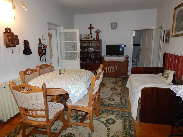 Eladó ház Környe, Beloianisz utca 114 nm