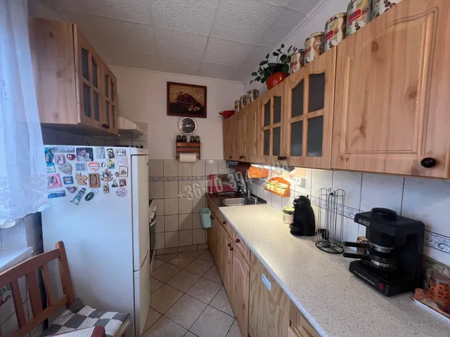 Eladó lakás Tatabánya, Gál István-lakótelep, Gál István lakótelep 68 nm