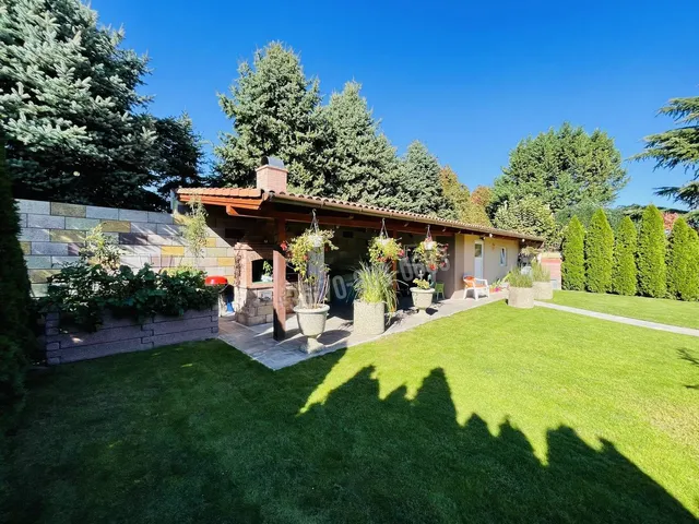 Eladó ház Mosonmagyaróvár 293 nm