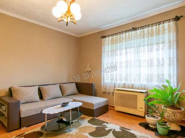 Eladó ház Szil, Árpád utca 68 nm