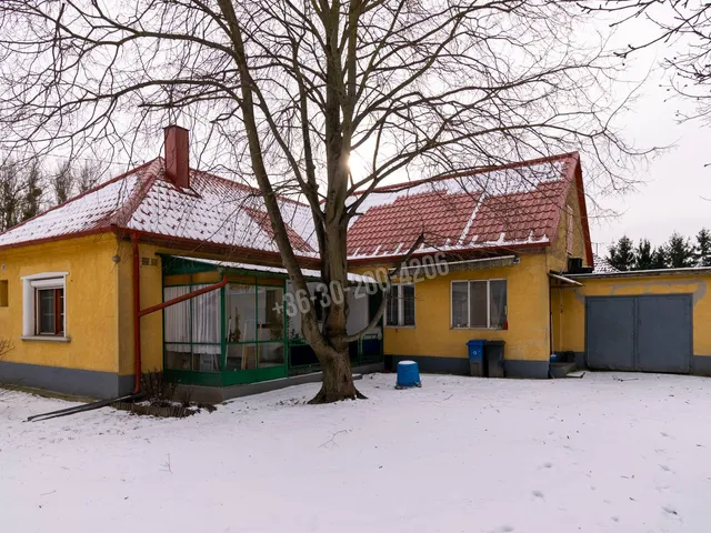 Eladó ház Kimle 100 nm