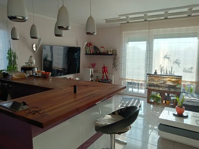 Eladó lakás Győr, Ménfőcsanak 78 nm