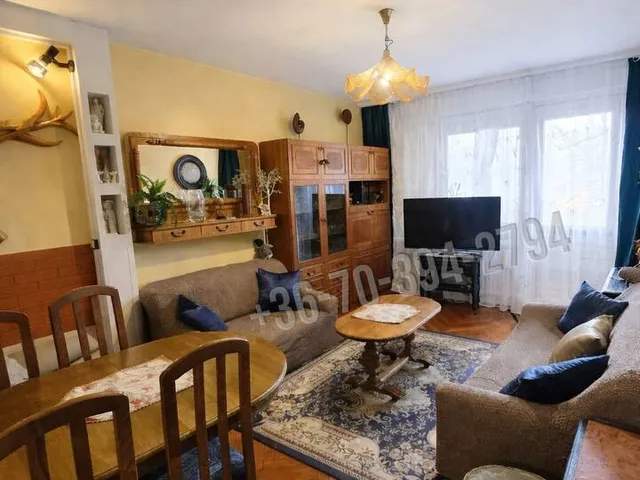 Eladó lakás Dunaújváros 58 nm