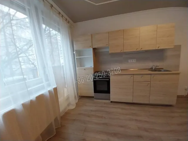 Eladó lakás Tatabánya, Bánhidai lakótelep 49 nm