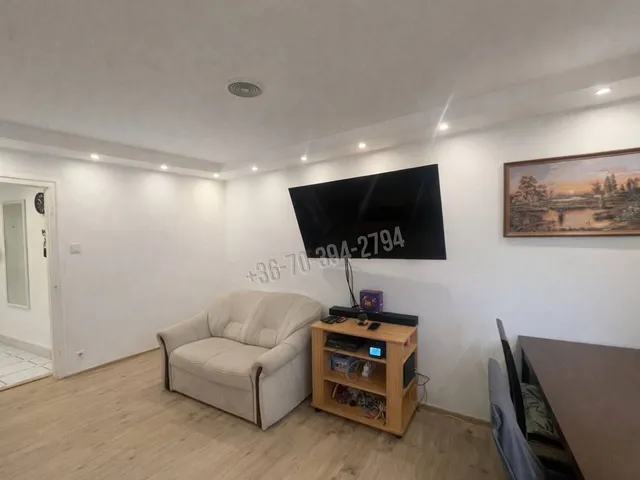 Eladó lakás Tatabánya, Újváros 51 nm