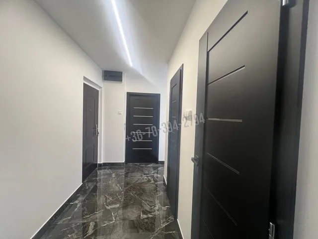 Eladó lakás Tatabánya, Újváros 53 nm