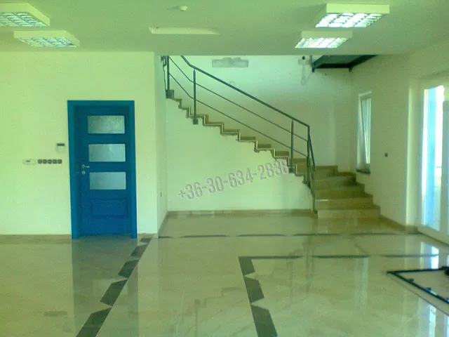 Eladó kereskedelmi és ipari ingatlan Mosonmagyaróvár 122 nm