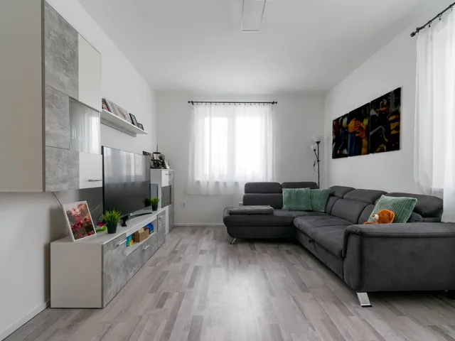 Eladó lakás Rajka 60 nm
