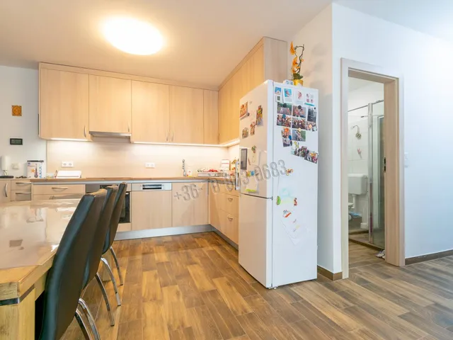 Eladó lakás Mosonmagyaróvár, Városközpont 65 nm