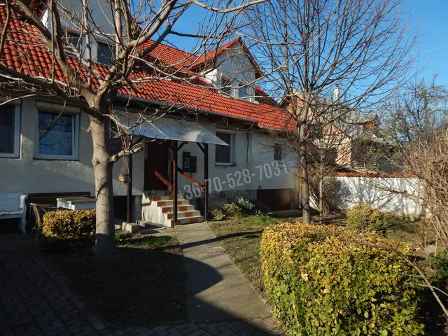 Eladó ház Tata 207 nm