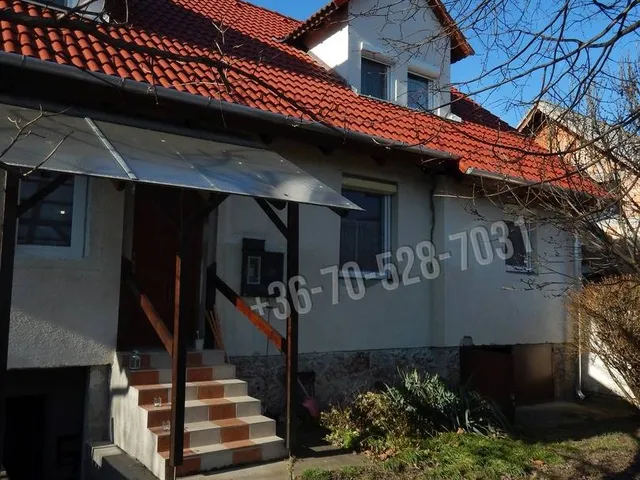 Eladó ház Tata 207 nm