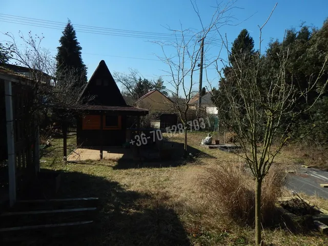 Eladó üdülő és hétvégi ház Tatabánya 22 nm