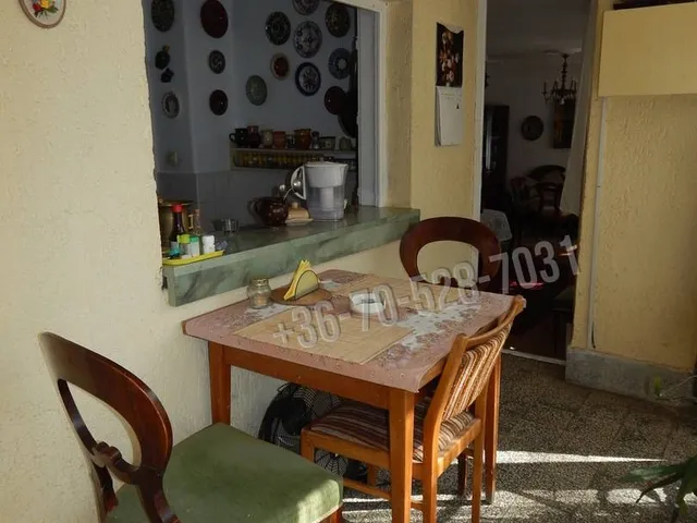 Eladó lakás Tatabánya, Óváros, Solymos Mihály u 86 nm