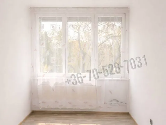 Eladó lakás Tatabánya, Újváros 50 nm