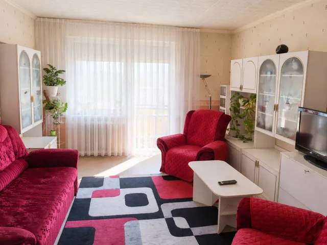 Eladó lakás Tatabánya, Újváros 54 nm