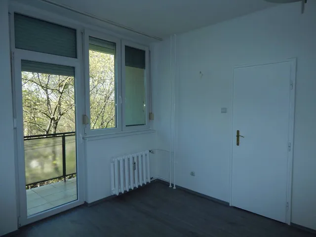 Eladó lakás Tatabánya, Újváros 42 nm