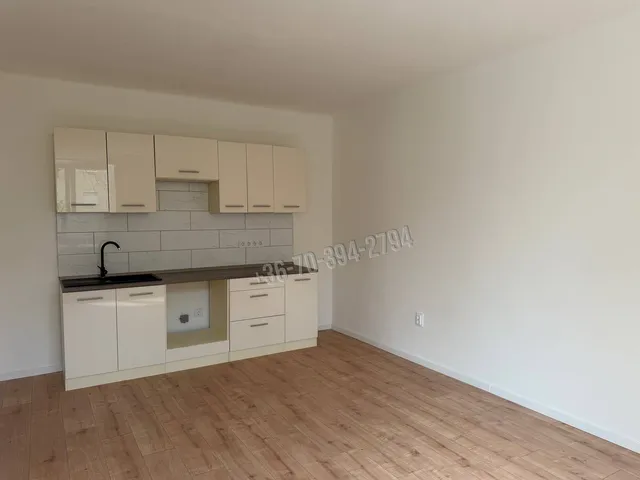 Eladó lakás Oroszlány 41 nm