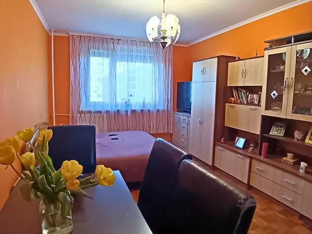 Eladó lakás Győr, Nádorváros 53 nm