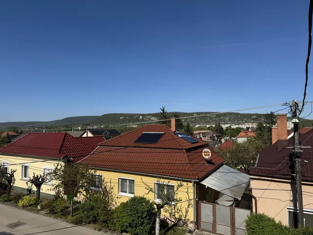 Eladó ház Tatabánya, Bánhida 140 nm