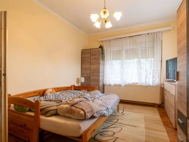 Eladó ház Jánossomorja, Mosonszentpéter 109 nm