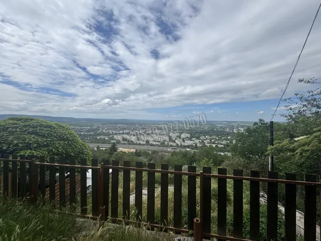 Eladó ház Tatabánya, Turuloldal, Panoráma út 90 nm