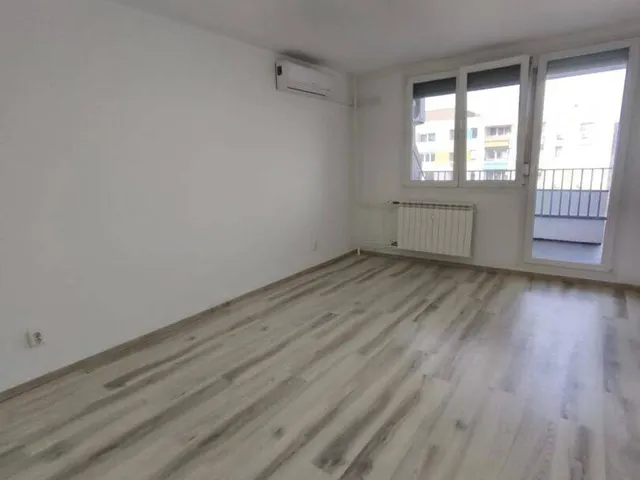 Eladó lakás Budapest III. kerület, Békásmegyer 50 nm