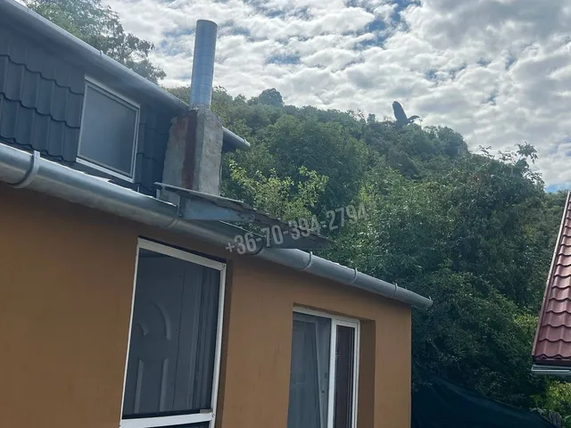 Eladó nyaraló Tatabánya, Turuloldal 84 nm