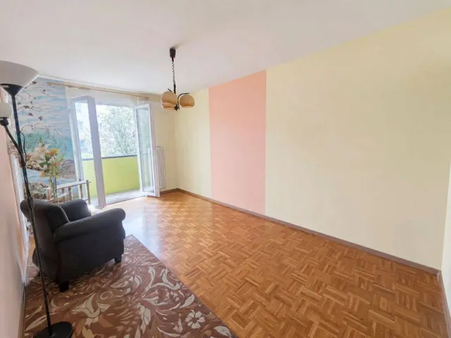 Eladó lakás Dunaújváros 60 nm