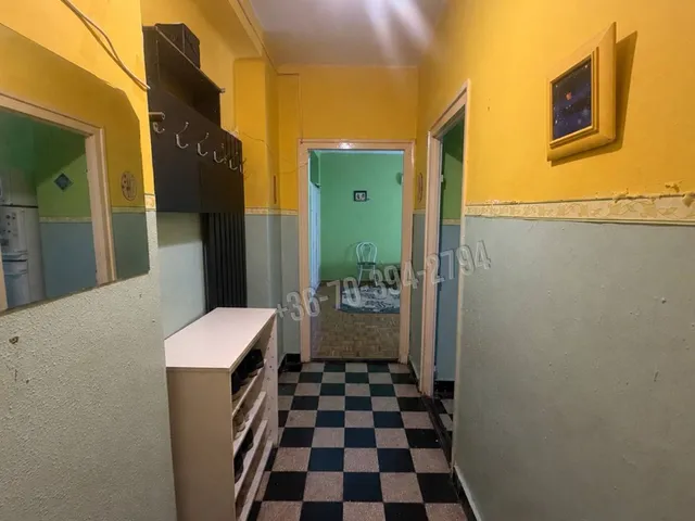 Eladó lakás Oroszlány, Dózsa György utca 39 nm