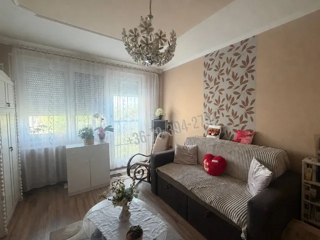 Eladó lakás Oroszlány, Rákóczi Ferenc út 49 nm