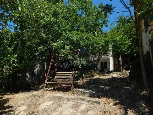 Eladó nyaraló Tatabánya, Turuloldal, Panoráma út 130 nm