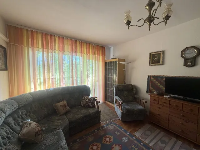 Eladó lakás Székesfehérvár, Palotaváros 68 nm
