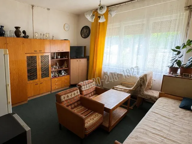 Eladó ház Székesfehérvár, Őrhalmiszőlők 86 nm