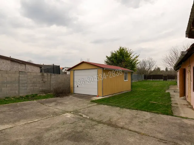 Eladó ház Máriakálnok, Csillag utca 160 nm
