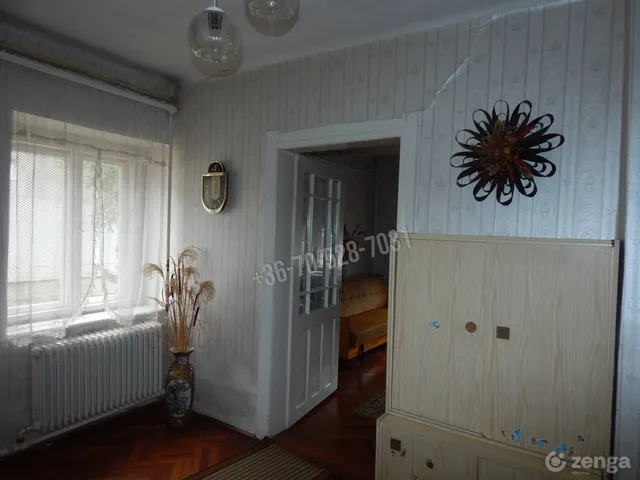 Eladó ház Naszály 78 nm