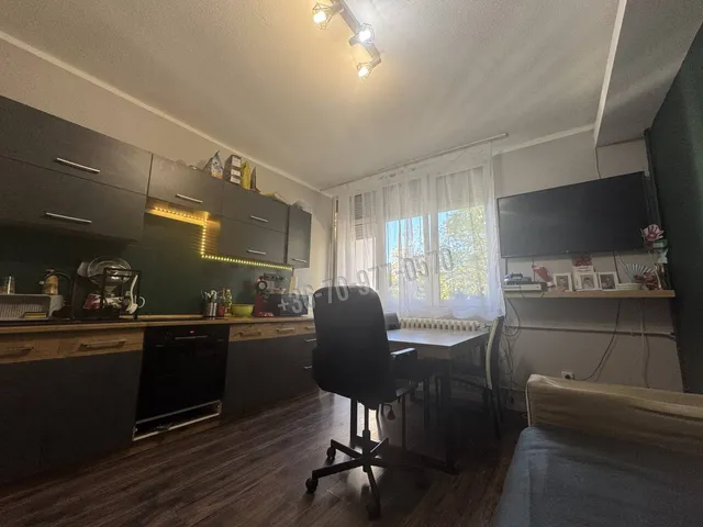 Eladó lakás Tatabánya, Dózsakert 56 nm