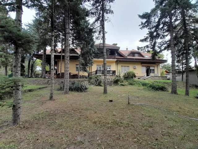 Eladó ház Göd, Alsógöd 536 nm
